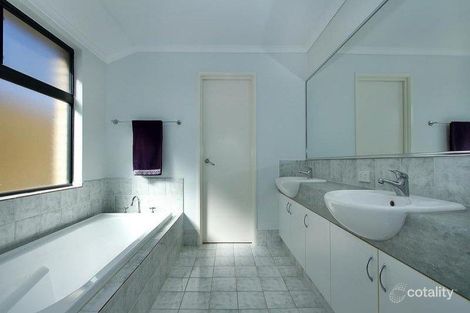 Property photo of 3 Madison Link Success WA 6164