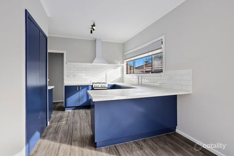 Property photo of 120 Seventh Avenue Rosebud VIC 3939