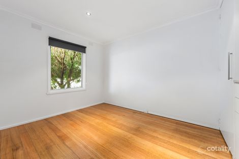 Property photo of 2/2 Beach Grove Mornington VIC 3931