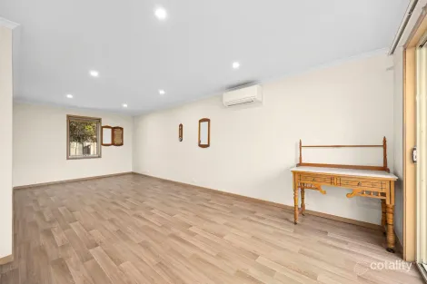 Property photo of 5 Filipi Drive St Albans Park VIC 3219