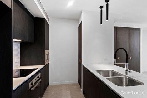 2115/100 Duporth Ave, Maroochydore, QLD 4558