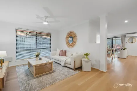 Property photo of 80 Rubicon Crescent Kuraby QLD 4112