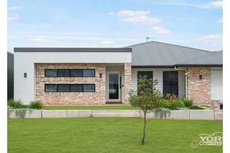 Property photo of 14 Kuwong Street Highfields QLD 4352