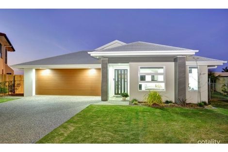 Property photo of 12 Chantilly Street Bargara QLD 4670