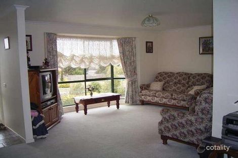 Property photo of 12 Wiggins Place Wallan VIC 3756