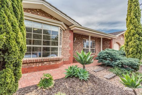 Property photo of 8 Fastnet Court Hallett Cove SA 5158
