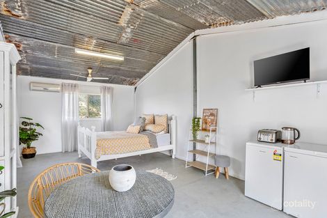 Property photo of 79 Stover Road Nerimbera QLD 4701