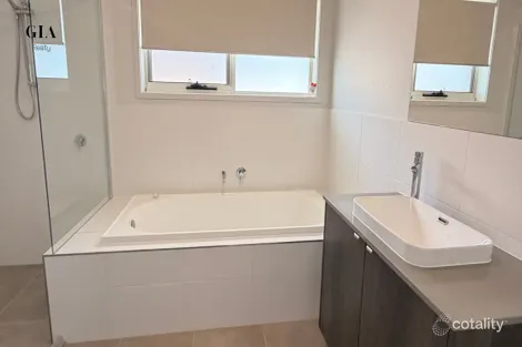 Property photo of 52 Flood Avenue Austral NSW 2179