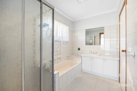Property photo of 3/61-63 Ligar Street Sunbury VIC 3429