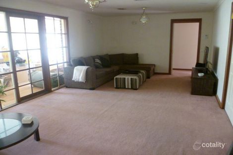 375 Dandelion Dr, Rowville, VIC 3178