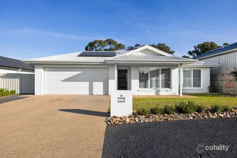 30 Ah Ket Ave, Lloyd, NSW 2650