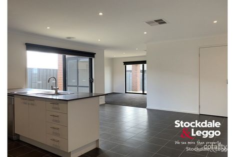 Property photo of 3 Greenaway Drive Kilmore VIC 3764