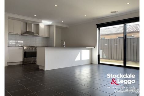 Property photo of 3 Greenaway Drive Kilmore VIC 3764