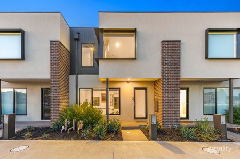 Property photo of 100 Centenary Boulevard Officer South VIC 3809