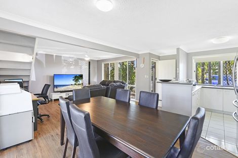 Property photo of 43/50 St Kevins Avenue Benowa QLD 4217