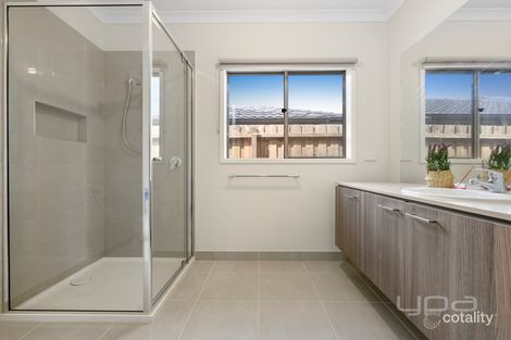 Property photo of 97 Albert Drive Melton South VIC 3338
