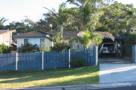 64 Arlington St, Gorokan, NSW 2263