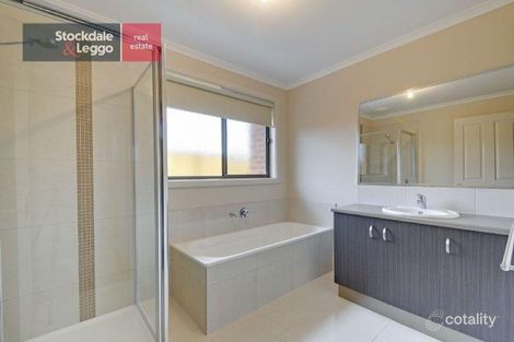 Property photo of 13 Pickering Avenue Morwell VIC 3840