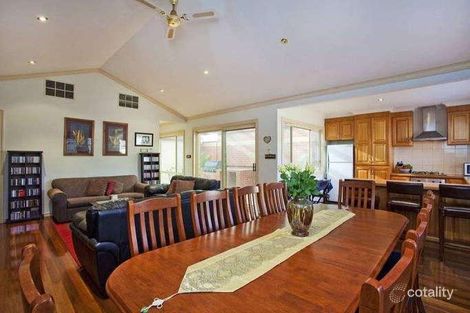 Property photo of 7 Briar Place Pascoe Vale South VIC 3044