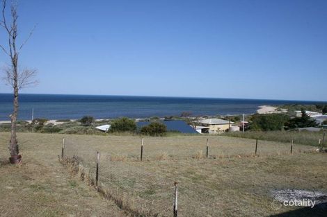 Property photo of 8 Brown Road James Well SA 5571