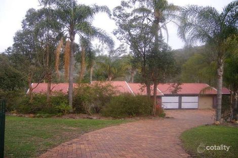 14 Woodlands Cres, Withcott, QLD 4352