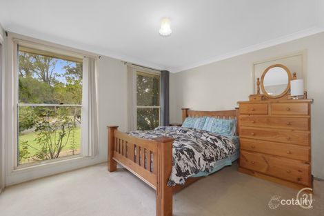 Property photo of 2 Styles Crescent Minto NSW 2566