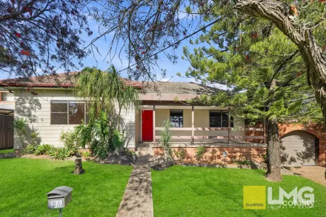 6a Dempster Cres, Regents Park, NSW 2143