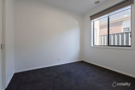 Property photo of 17 Riordan Crescent Mernda VIC 3754