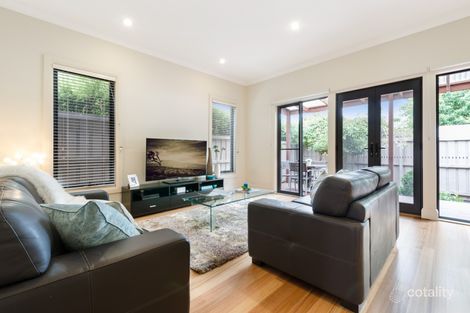 Property photo of 2/494 High Street Road Mount Waverley VIC 3149