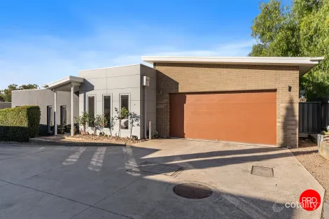 Property photo of 3/360 Eaglehawk Road California Gully VIC 3556