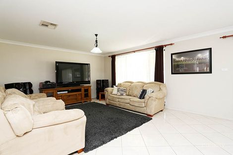 Property photo of 7 Larne Street Prestons NSW 2170