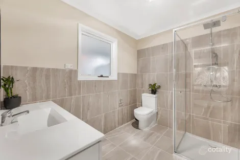 Property photo of 14 Tamworth Road Kilsyth VIC 3137