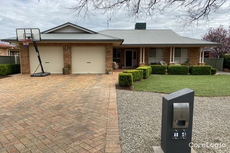 Property photo of 14 Arana Place Parkes NSW 2870