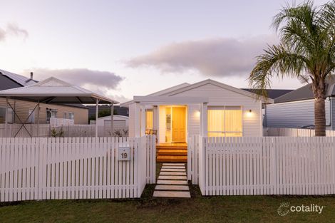 Property photo of 19 Katherine Circuit Cowes VIC 3922