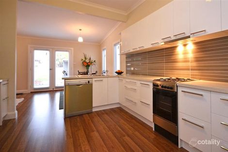 Property photo of 16 Bradshaw Street Horsham VIC 3400