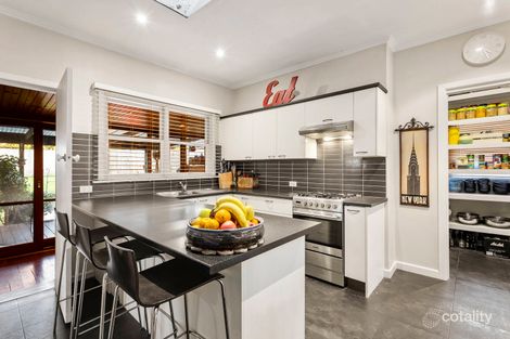 Property photo of 16 Barilla Road Moorabbin VIC 3189