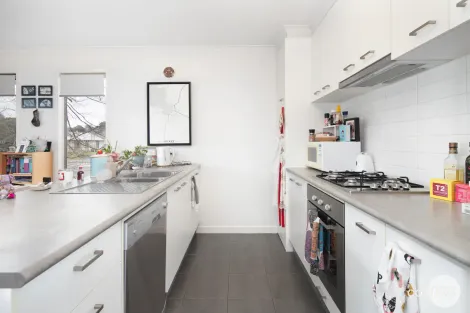 Property photo of 25 Latitude Court Ballarat East VIC 3350