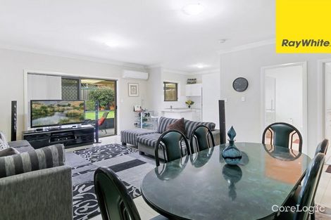 Property photo of 2/30 Chiswick Road Greenacre NSW 2190