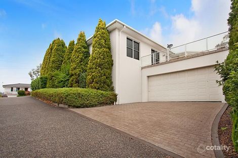 2 Sabah Cl, Rankin Park, NSW 2287