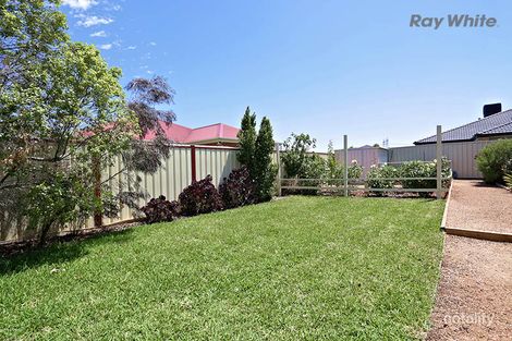 Property photo of 13 Windsor Court Hillside VIC 3037