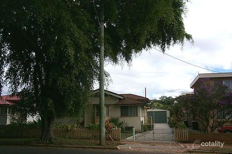 17 Prince Edward Pde, Redcliffe, QLD 4020