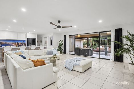 Property photo of 19 Satinash Place Mudjimba QLD 4564
