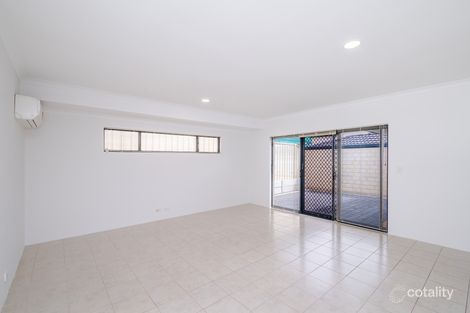 Property photo of 4B Peppering Way Westminster WA 6061