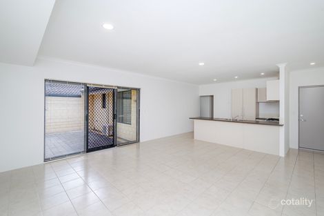 Property photo of 4B Peppering Way Westminster WA 6061