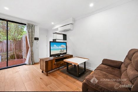 Property photo of 7/450 Doncaster Road Doncaster VIC 3108