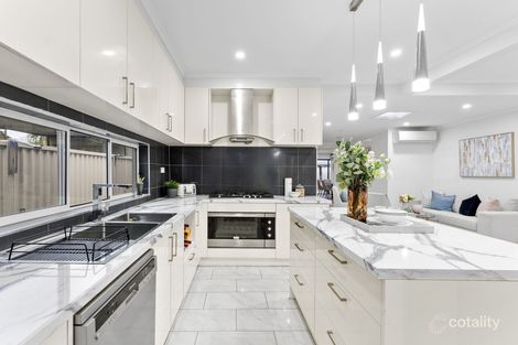 Property photo of 43 Ash Grove Springvale VIC 3171