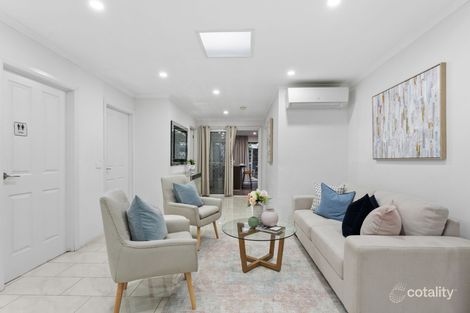 Property photo of 43 Ash Grove Springvale VIC 3171
