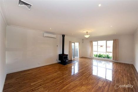 Property photo of 2A Madden Street Seaford VIC 3198