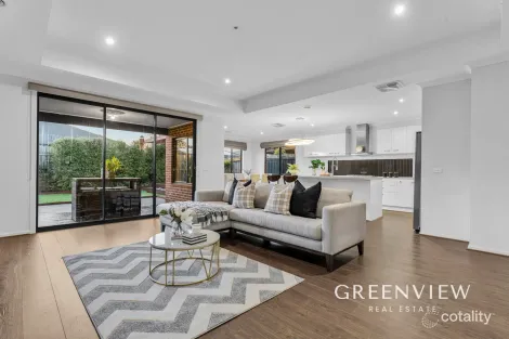 Property photo of 9 Celsius Drive Cranbourne North VIC 3977