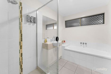 Property photo of 3 Armani Avenue Wulkuraka QLD 4305